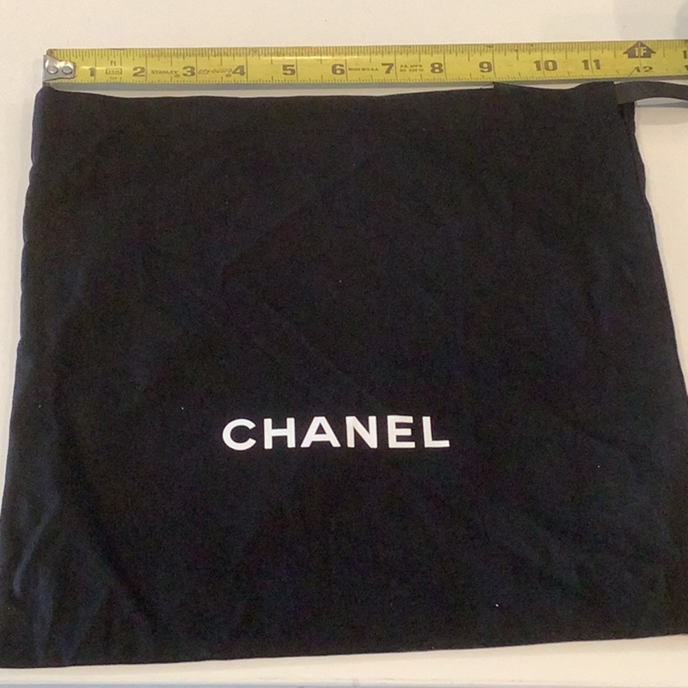 LOUIS VUITTON & CHANEL DUST BAGS - Picture 8 of 12